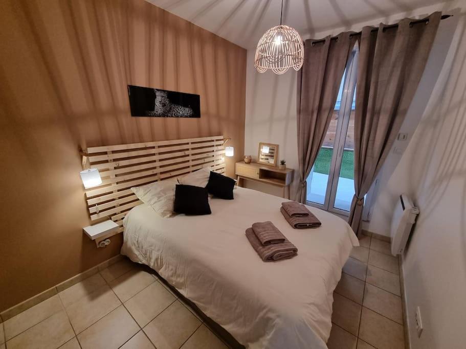 Agreable Appartement Avec 2 Places De Parking Dans Le Garage Béziers Buitenkant foto