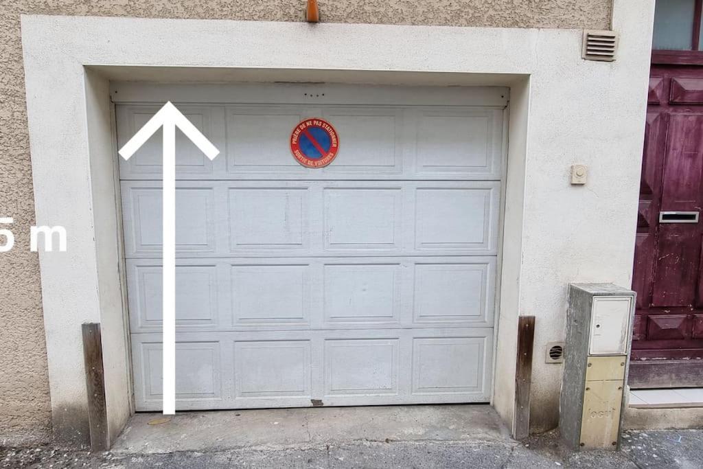 Agreable Appartement Avec 2 Places De Parking Dans Le Garage Béziers Buitenkant foto